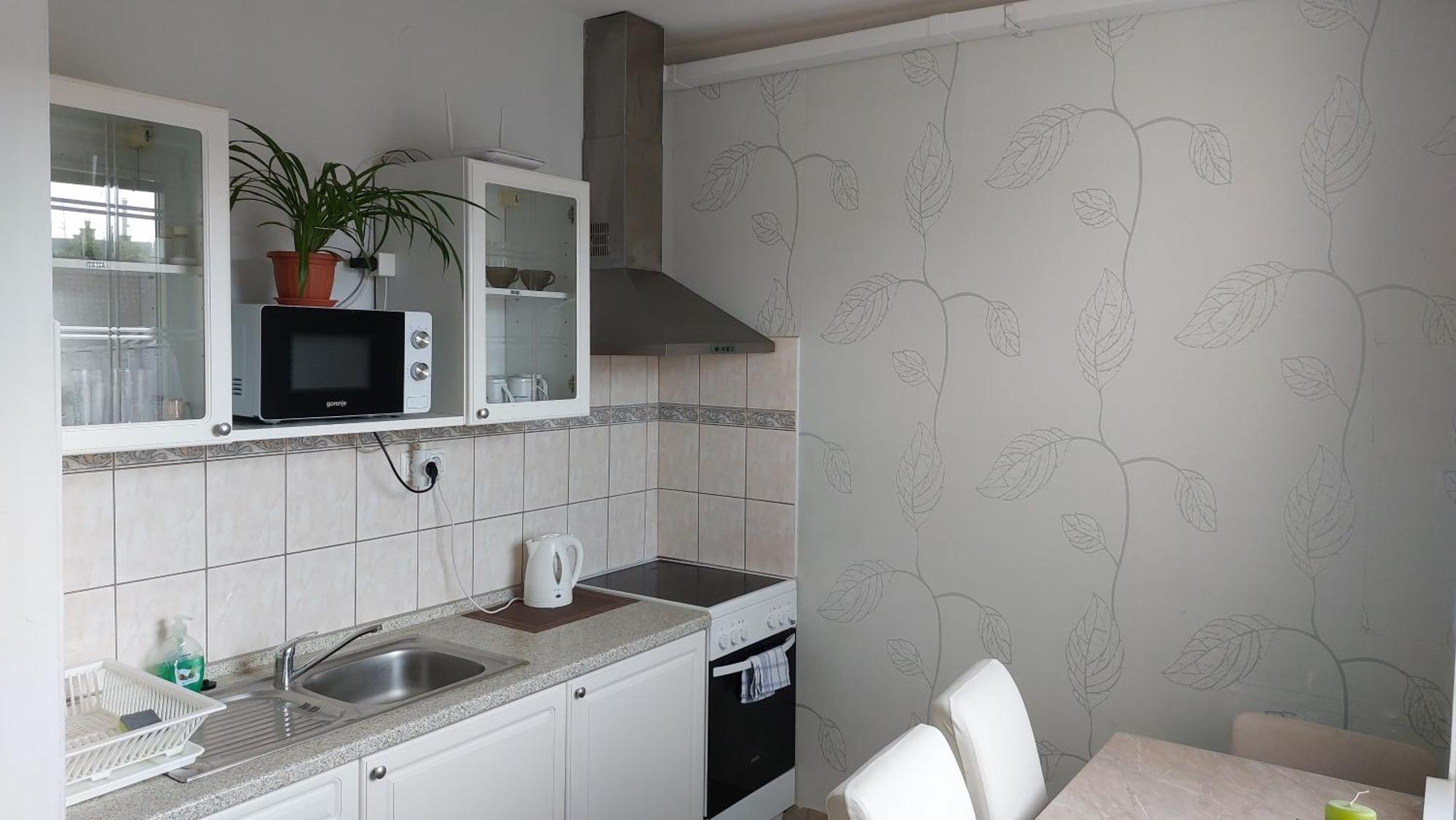 Gabi Apartman ไฮจ์ดุสโซบอสโล ภายนอก รูปภาพ